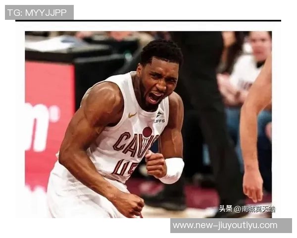 米切尔半场狂砍25分表现惊艳三分球精准助球队争胜 米切尔半场狂砍25分表现惊艳三分球精准助球队争胜