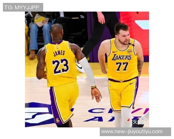 中距离命中率排行榜揭晓莺歌领衔东契奇紧随其后布克杜兰特SGA表现不俗