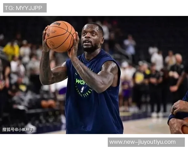 芬奇赞兰德尔吸引防守能力出色助攻12次展现团队配合精神