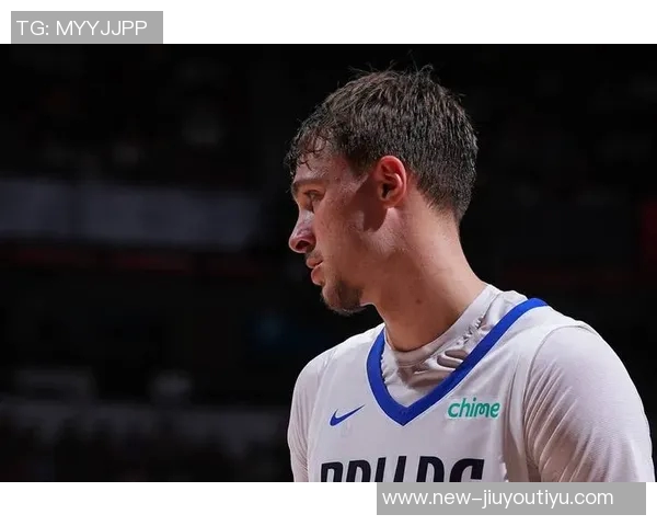 拉塞尔在场提升独行侠进攻效率显著下场后表现急剧下滑