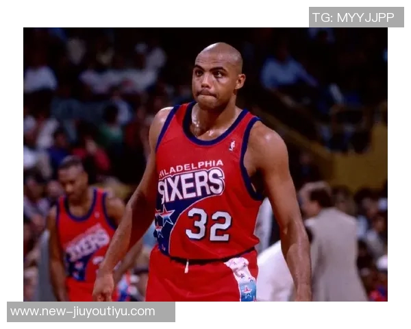 巴克利谈批评文化称现今球员过于敏感MJ与伍兹也曾遭遇挑战